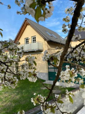 Ferienwohnung in Mariahof Neumarkt In Steiermark